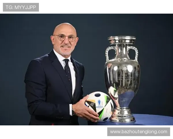 德拉富恩特强调梅西在阿根廷的重要性期待参加欧美杯赛事